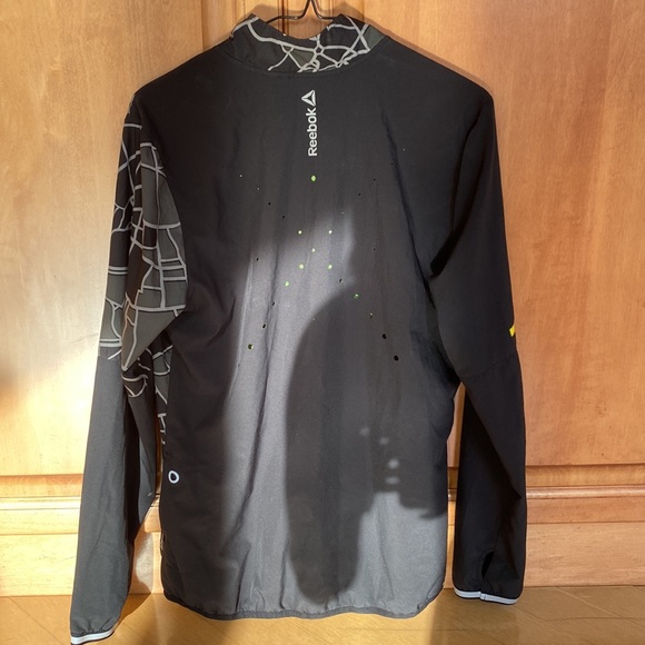 Jacket - Picture 6 of 7